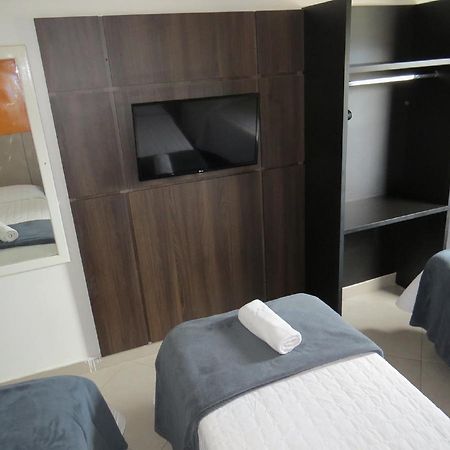 Minuano Hotel Express Prox Orla Lago Guaiba, Mercado Publico, 300 M Rodoviaria ポルト・アレグレ エクステリア 写真